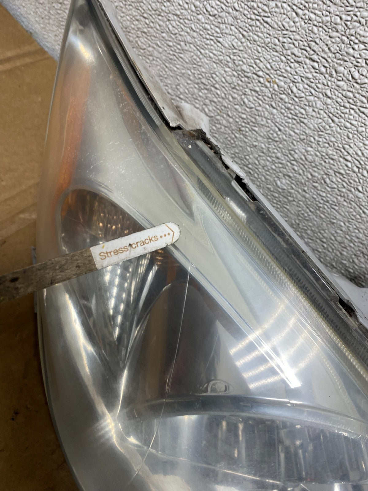 2002 2003 2004 Toyota Camry Left+Right Set Side Halogen Headlights V8292 DW9