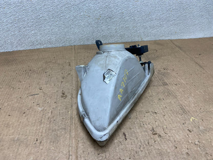 2001  to 2003 Toyota Sienna Right Passenger Side Headlight AA7107 DW7