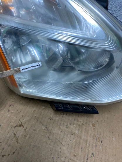 2009-2013 Nissan Rogue Right Passenger Xenon HID Headlight AC7609 DW5
