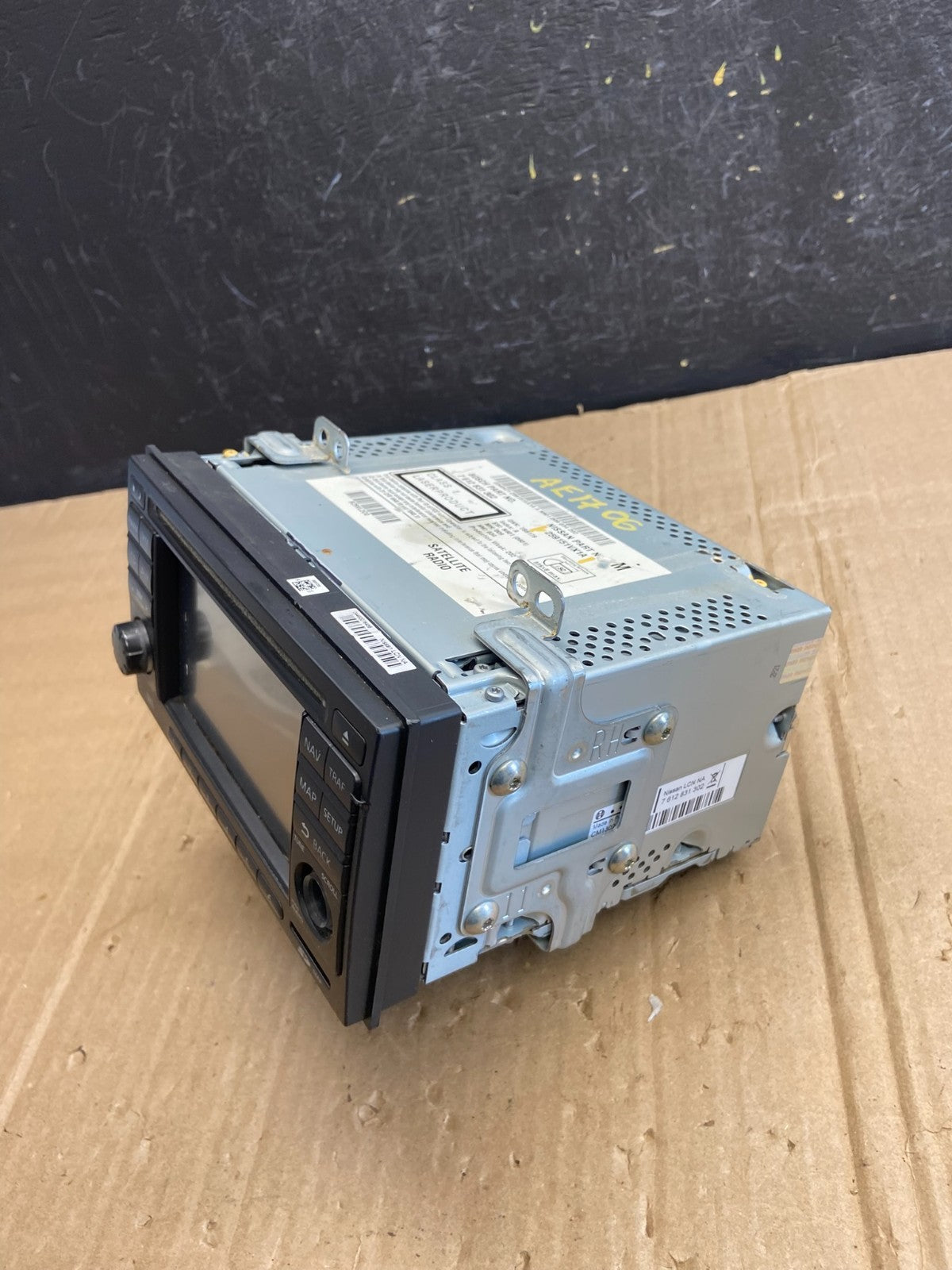 2013 to 2015 Nissan Rogue AM FM Radio CD Player Screen Receiver AE1706 DG4