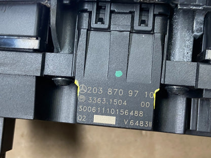 2005 - 2007 Mercedes C230 C240 Center Console Switch Control Unit t9243 DG5
