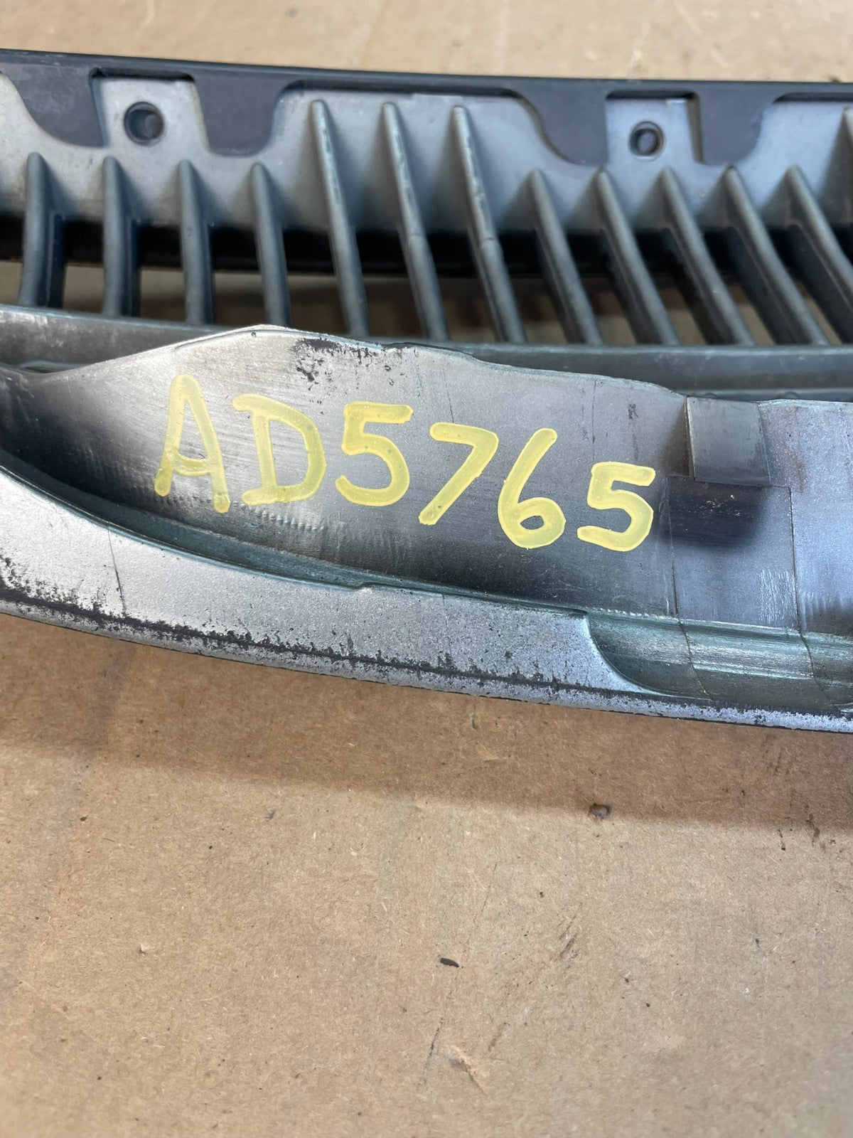 1999 2000 2001 Toyota Solara Front Upper Grill Grille AD5765 DG5