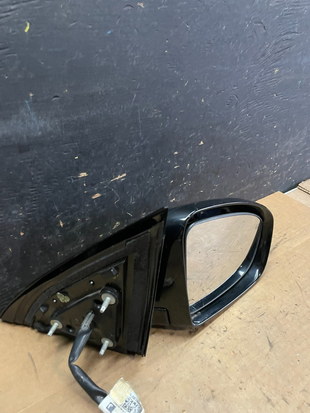 2013 to 2016 Nissan Pathfinder Right Passenger Camera Door Mirror OEM  r0141 DG10