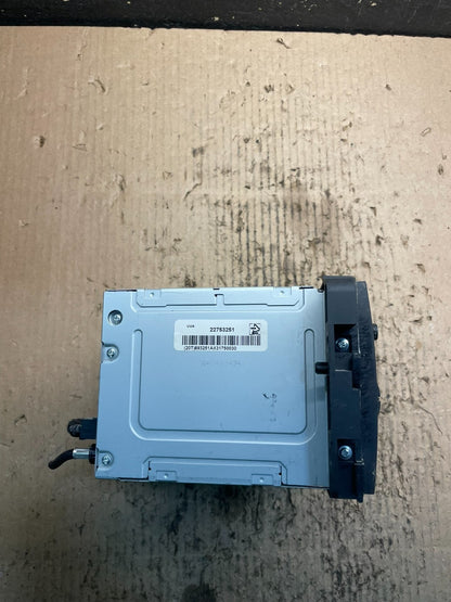 2007 to 2014 Chevrolet GMC Cadillac Radio CD Player AUX OEM V0785 DG1