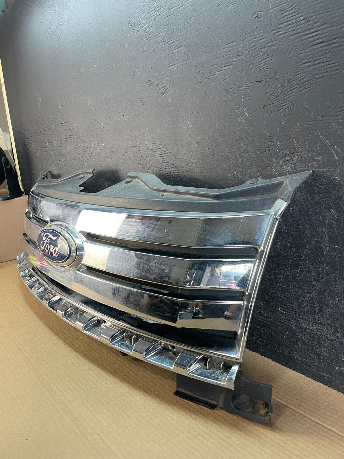 2007 2008 2009 2010 Ford Edge Front Upper Chrome Grill Grille AE8600 DG1
