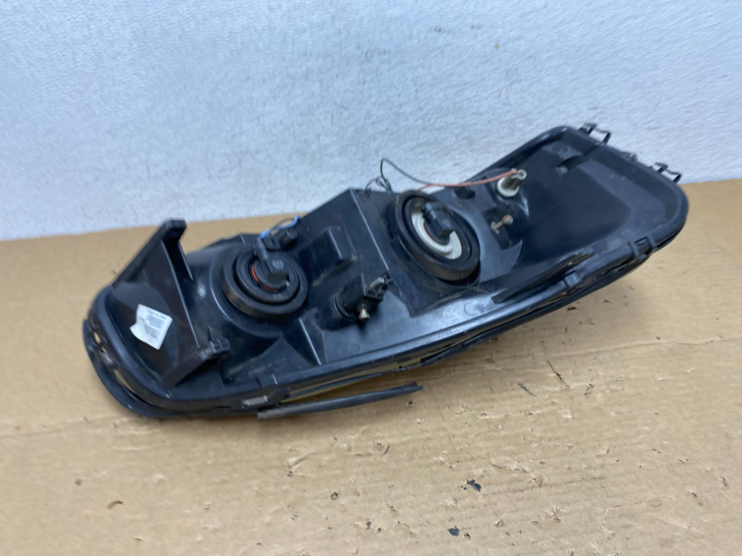 2005 - 2009 Pontiac Montana / Uplander Left Driver LH Headlight AD4049 DW4