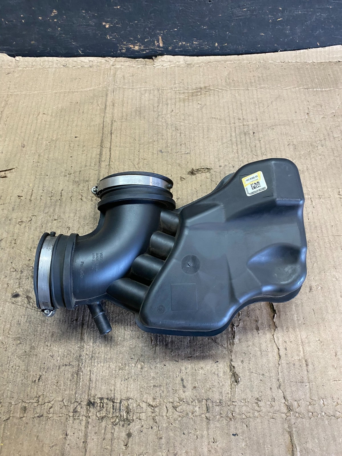 2020 to 2022 Ford Explorer OEM Air Right Intake Cleaner Inlet OEM p0886 DG5