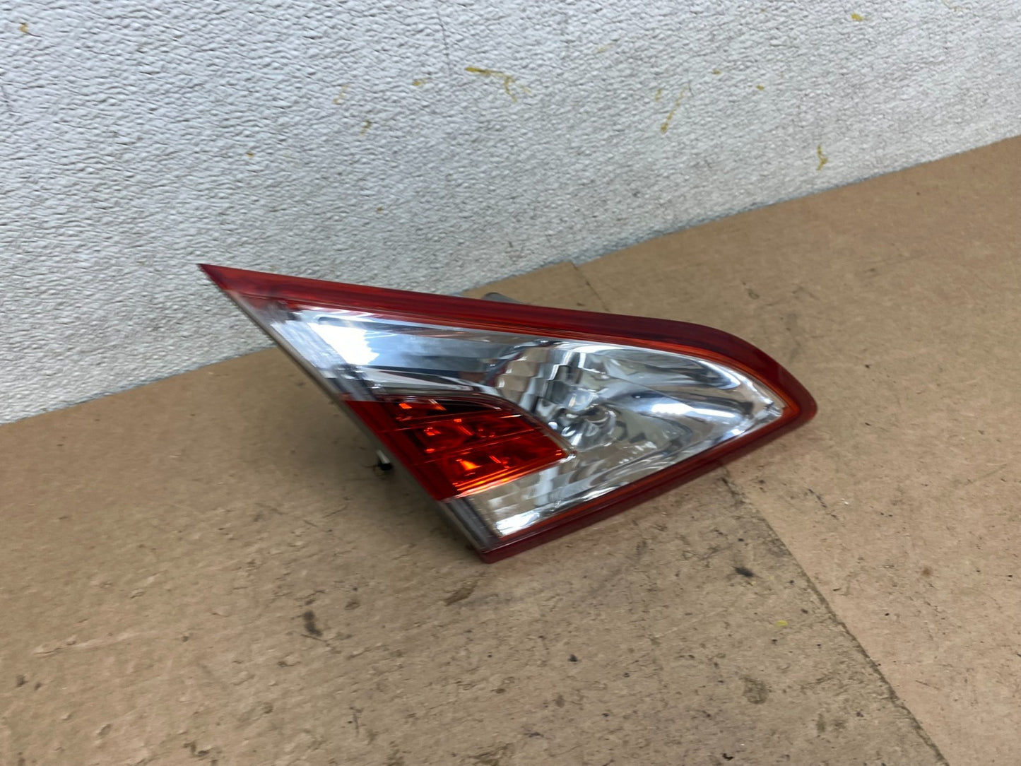2011-2014 Nissan Murano Left Driver Lh Side Inner Tail Light Oem P6609 DW2