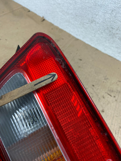 2000 to 2006 Honda Insight Left Driver LH Side Tail Light AE9365 DG4