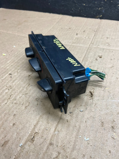 International Navistar 4300 Climate Control Heater Fan Panel  AA8162 DG2