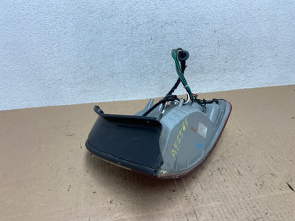 2001-2004 Hyundai Santa Fe Left Driver LH Side Tail Light AE6566 LK4