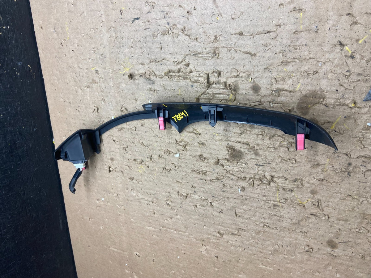2007- 2011 Toyota Yaris HB Right Passenger Trim Bezel Panel Center Dash T8841 DG2
