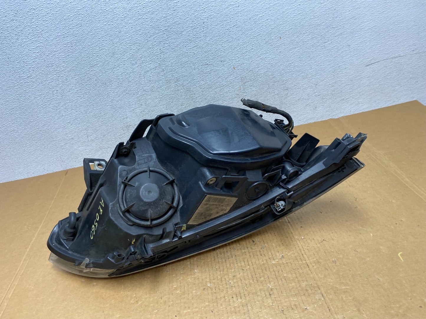 2008 to 2010 Bmw 5 Series 535I 550 Xenon Left Driver LH Headlight AE0560 DW8