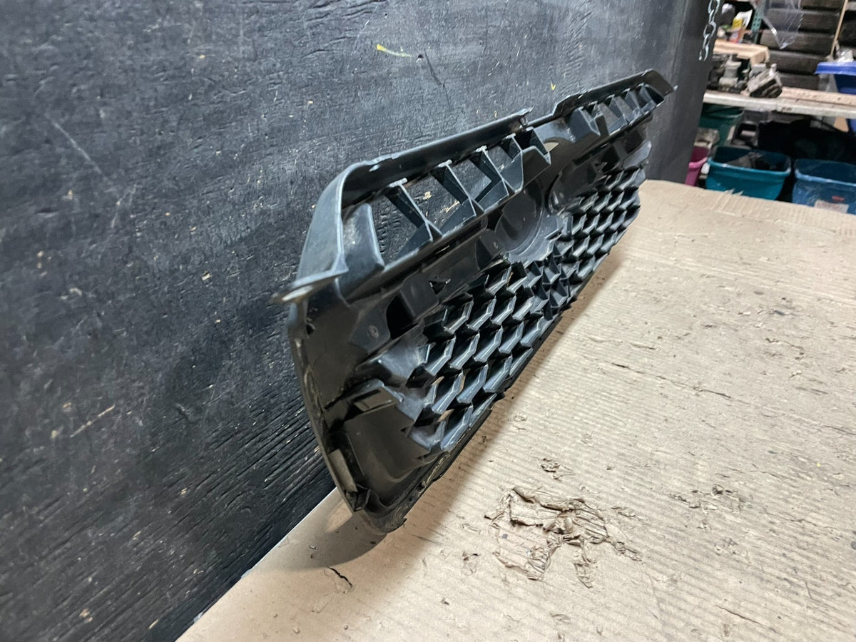 2012-2016 Subaru Impreza Crosstrek Front Upper Grill Grille Aftermarket V6786 DG9