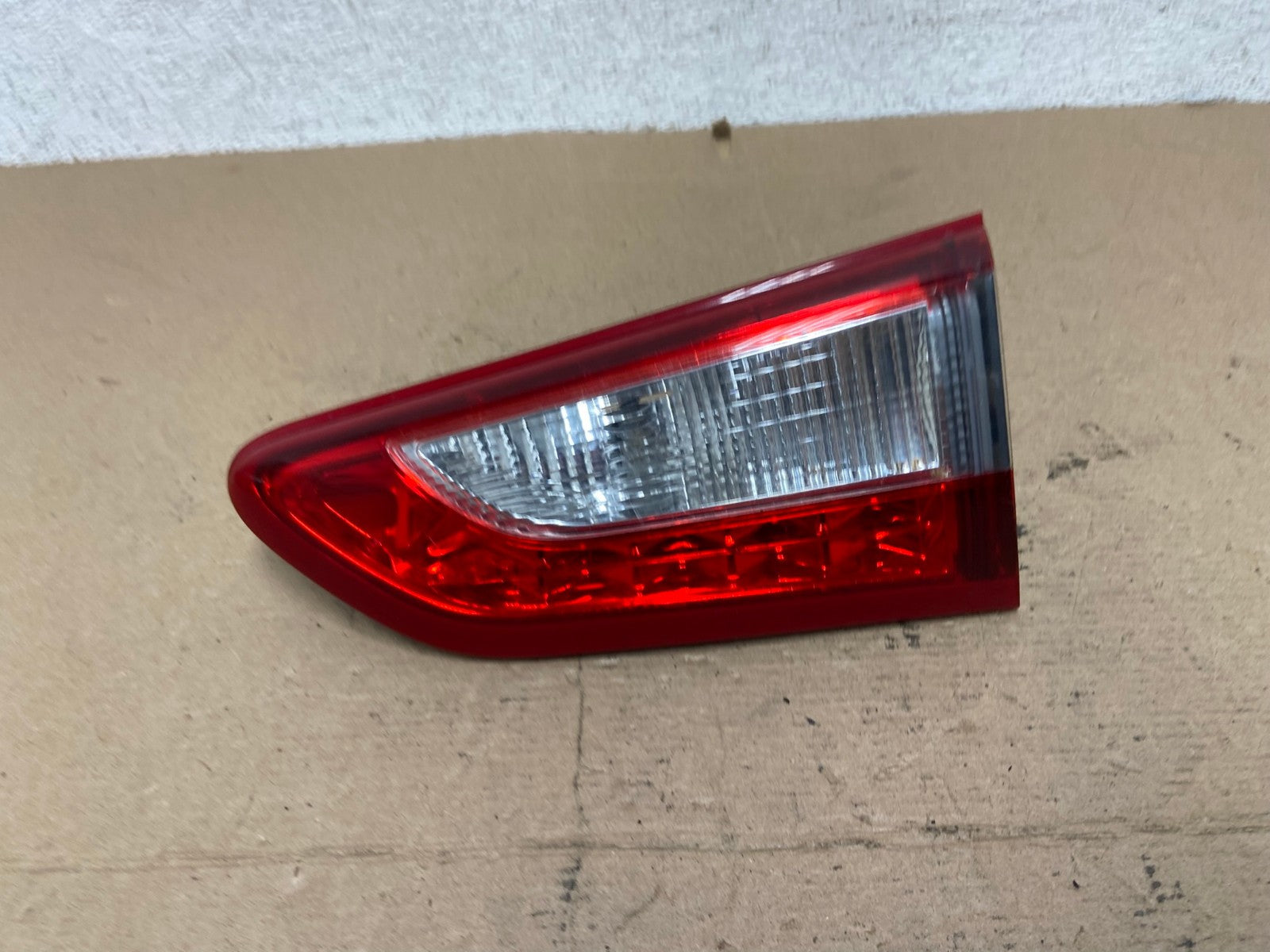 2013-2015 Infiniti JX35 QX60 Right Passenger LED Tail Light Inner AF4620 LK0