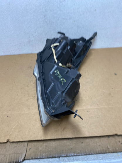 2010 2011 2012 Subaru Legacy Outback Left Driver Halogen Headlight AD4672 DW5