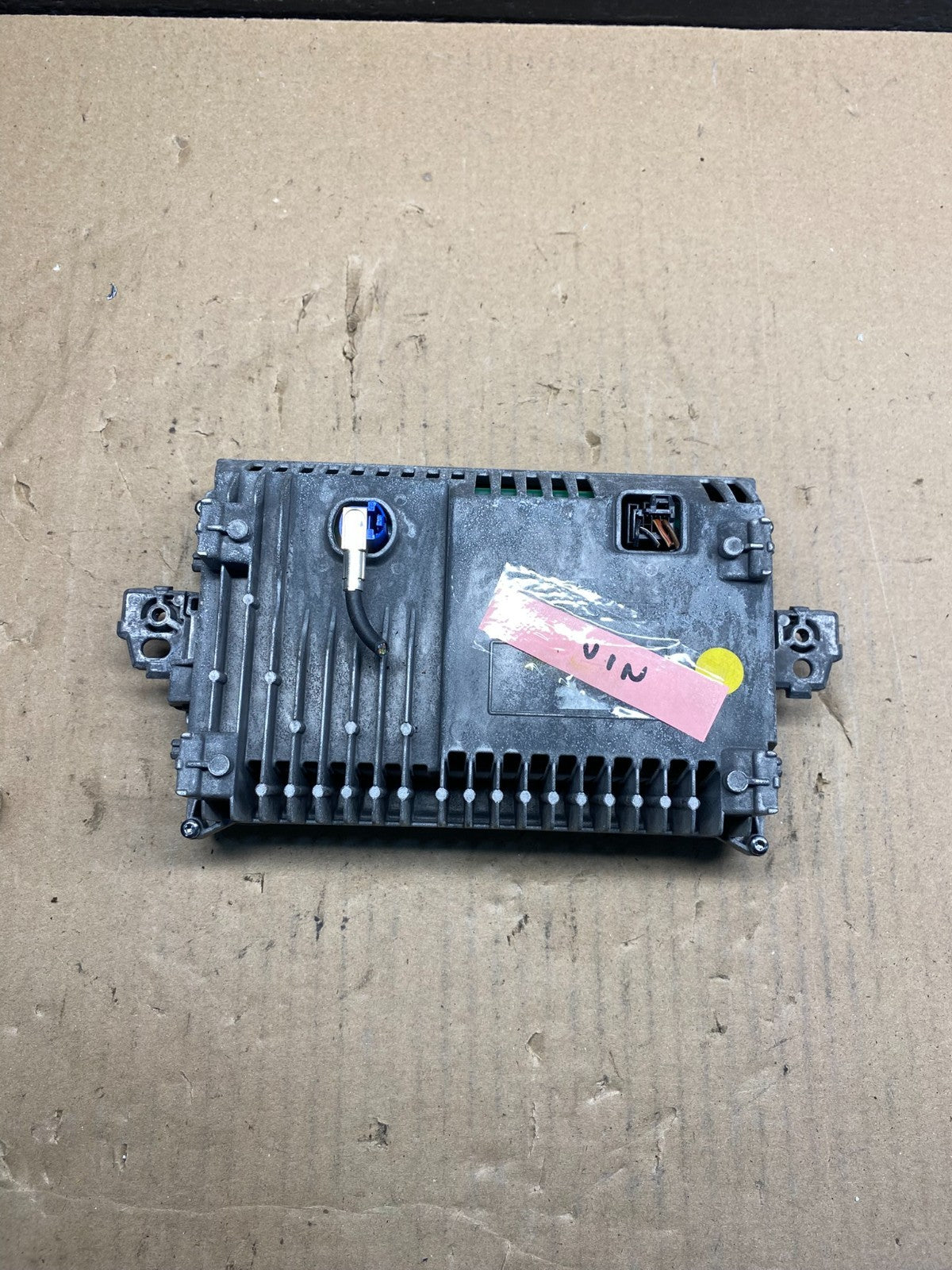2010 to 2013 Mercedes W212 E350 Information Navigation Display Screen AI7221 DW3