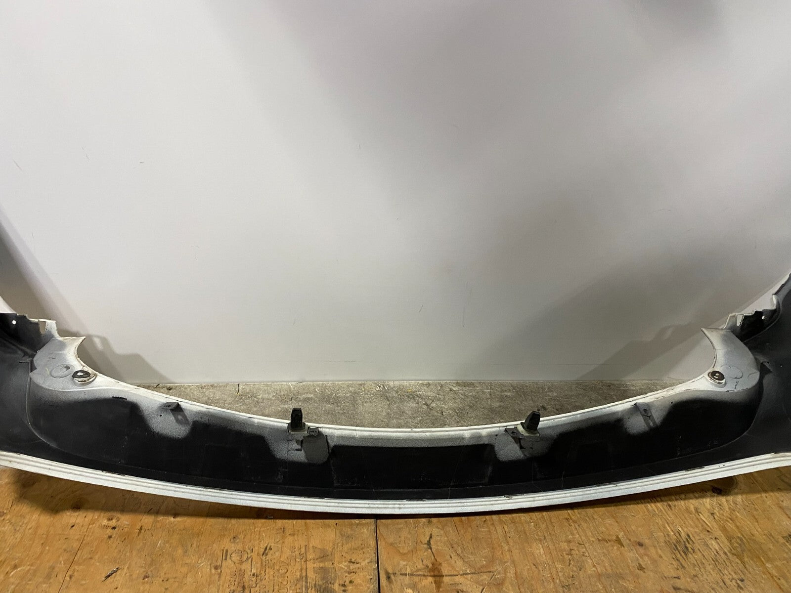 2011 to 2015 Ford Explorer Rear Upper Bumper Cover M145413
