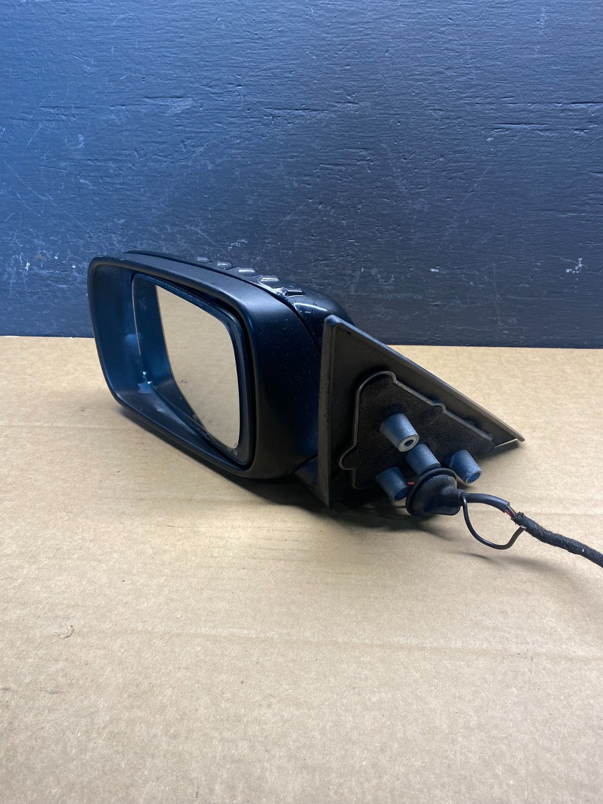 2002 - 2005 BMW 7 745i Series Left Driver LH Side View Door Mirror ac7937 DG11