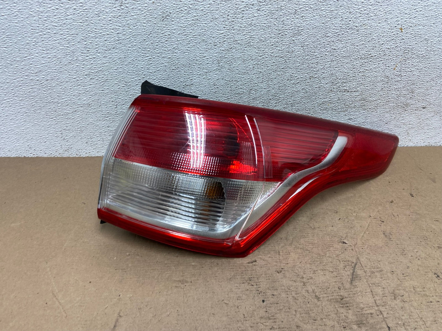 2013 to 2016 Ford Escape Right Passenger RH Side Tail Light AF5708 LK0