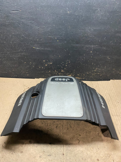 2005 to 2010 Jeep Grand Cherokee 5.7L Hemi Engine Cover Plastic Shield V4206 DG1