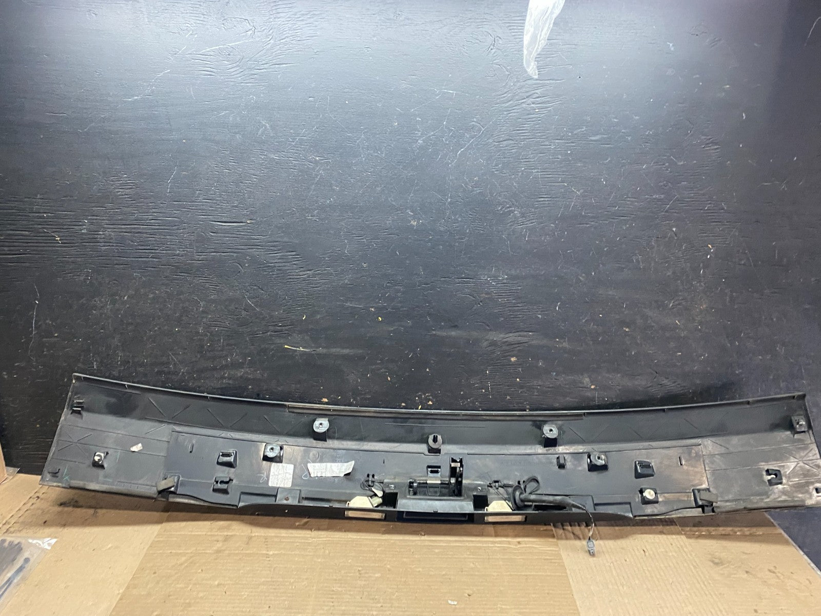 2011-2018 Dodge Grand Caravan Rear Tail Gate Trim Molding Panel OEM v3334  DG7