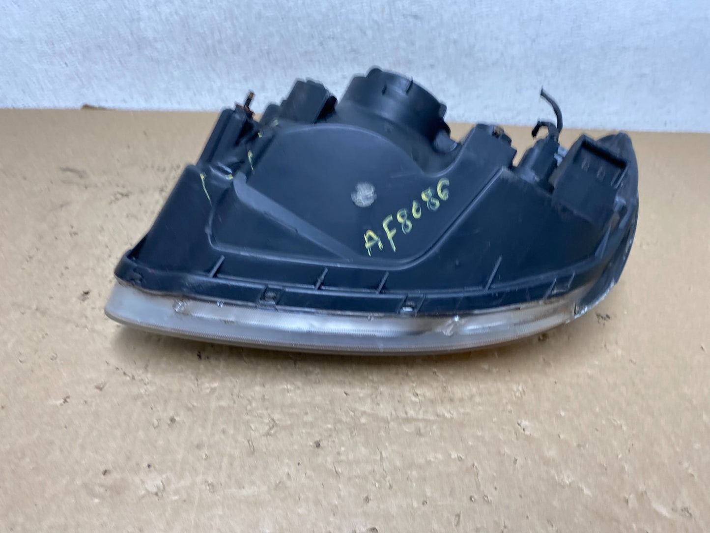 2007 2008 2009 Kia Spectra Right Passenger RH Side Halogen Headlight AF8086 DW12