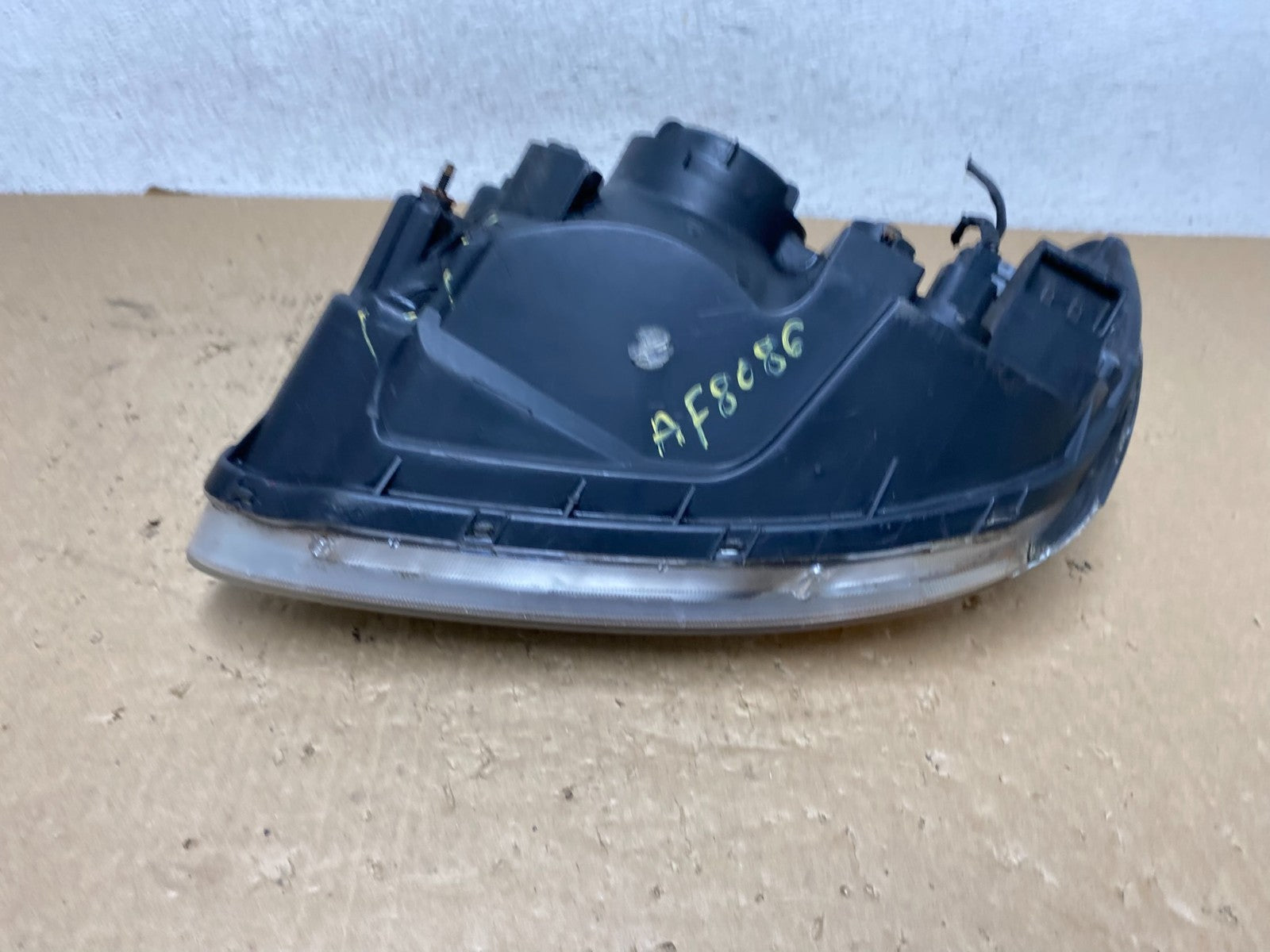 2007 2008 2009 Kia Spectra Right Passenger RH Side Halogen Headlight AF8086 DW12