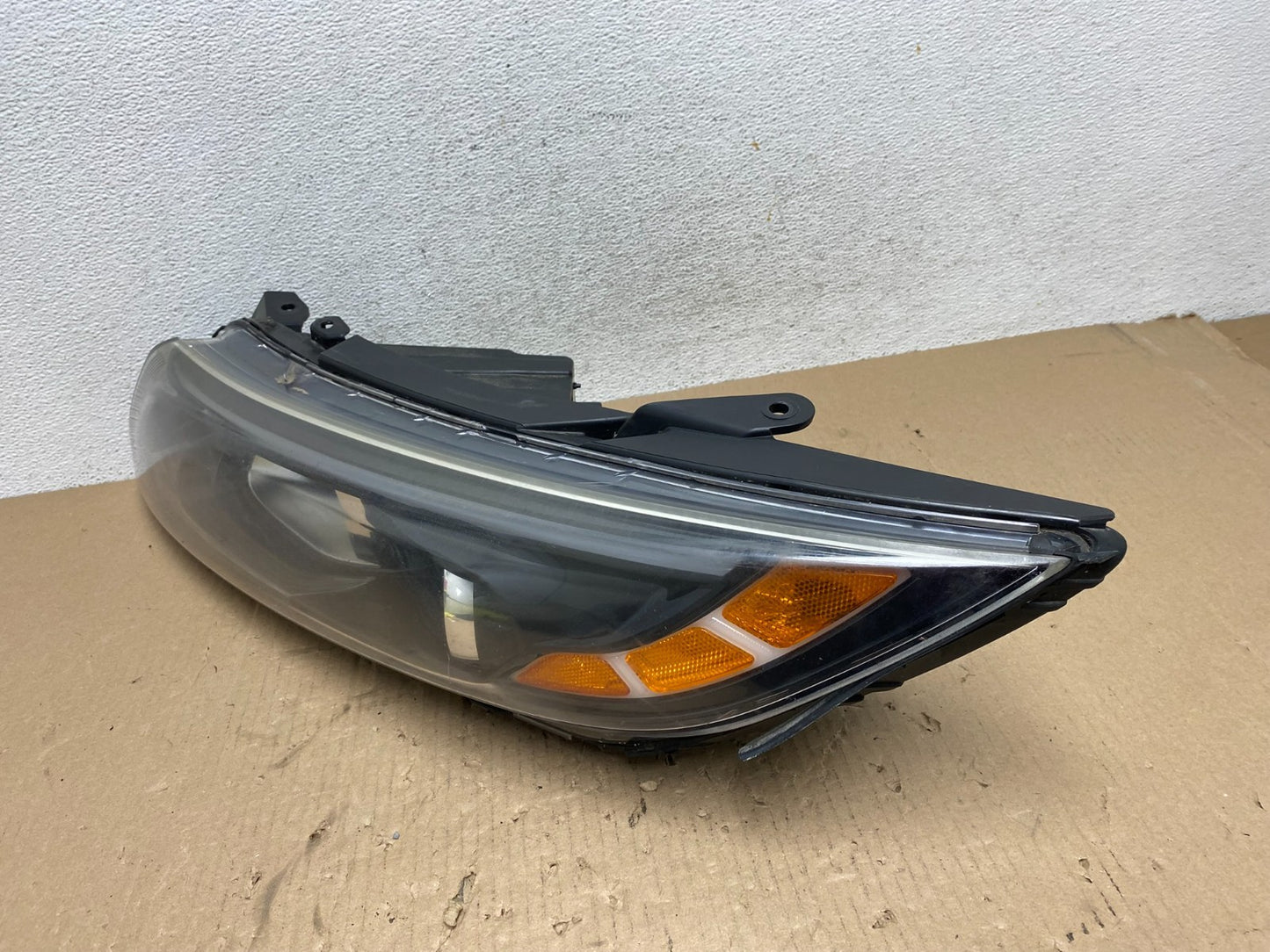 2014 2015 Kia Optima Left Driver LH Side Headlight Halogen AE8790 DW1