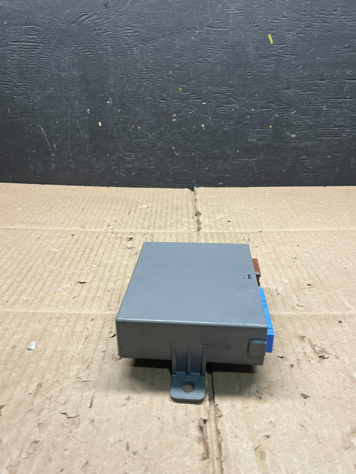 2005 - 2007 Honda Odyssey Rear Left Driver Sliding Door Module L5436 DG5