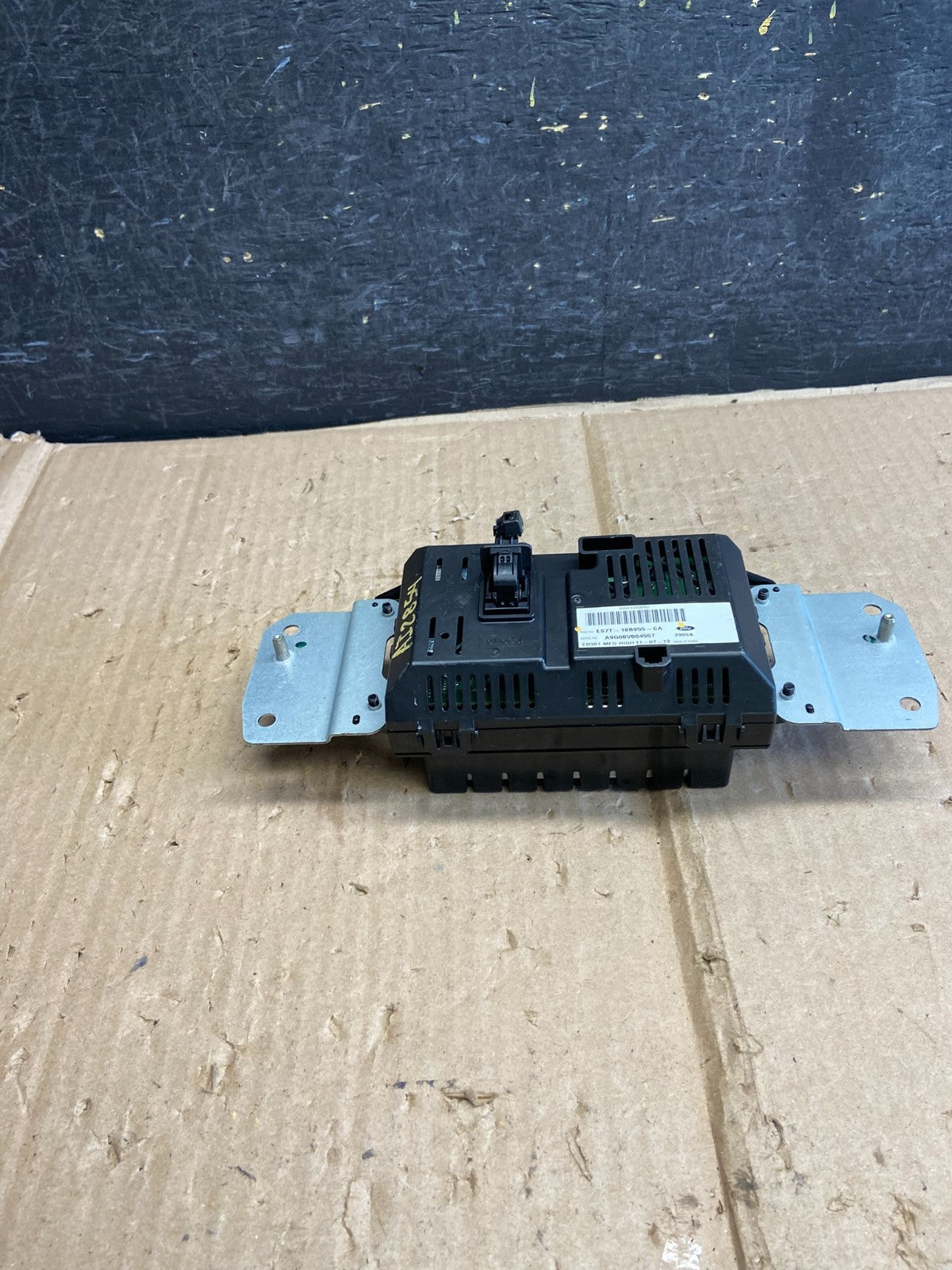 2013 to 2016 Ford Fusion 4.2" Radio Information Display Screen AI2854 DW3