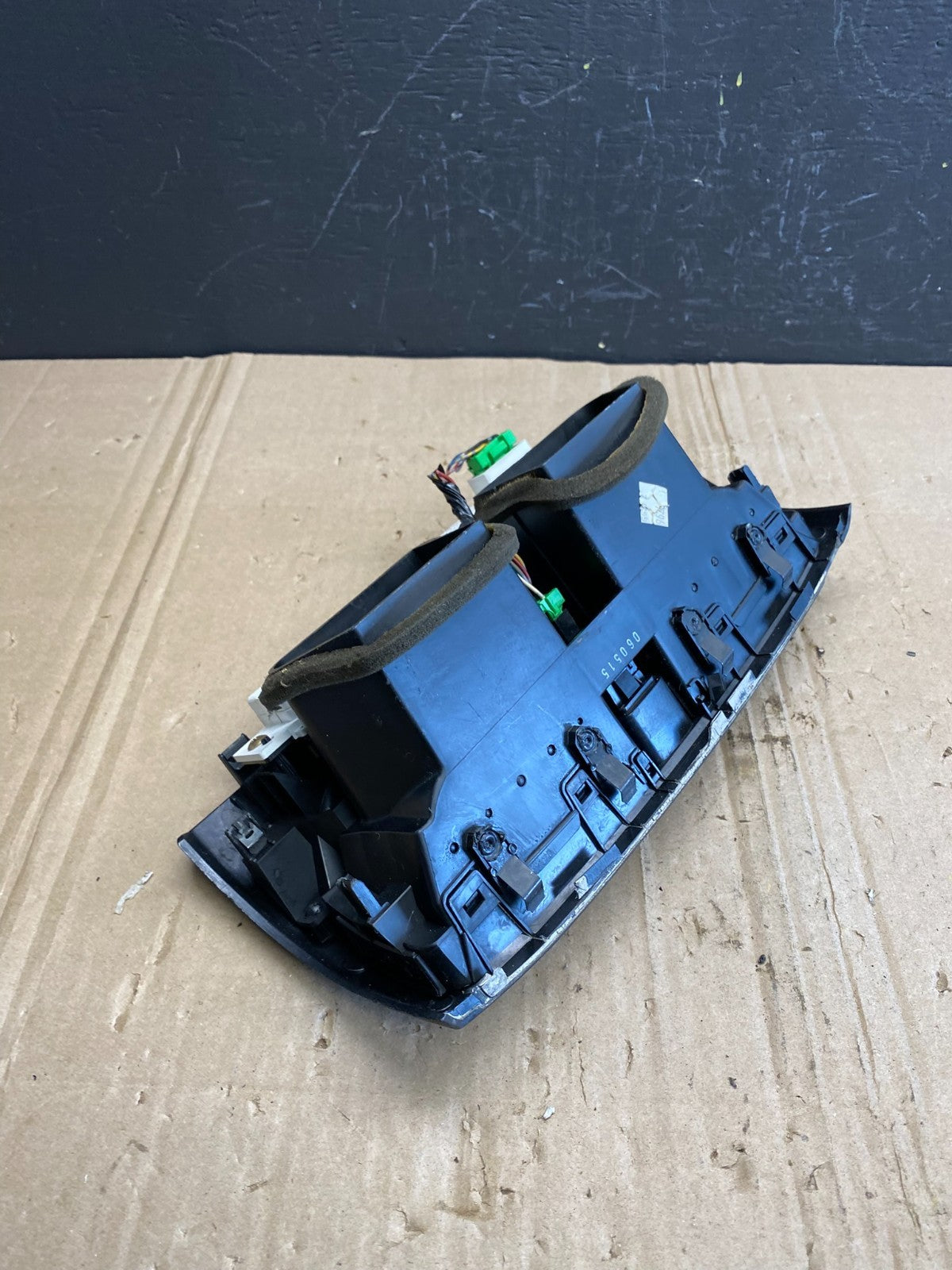 2004 to 2008 Acura TL Front Dash Dashboard AC Center Clock Air Vent AB8966 DG3