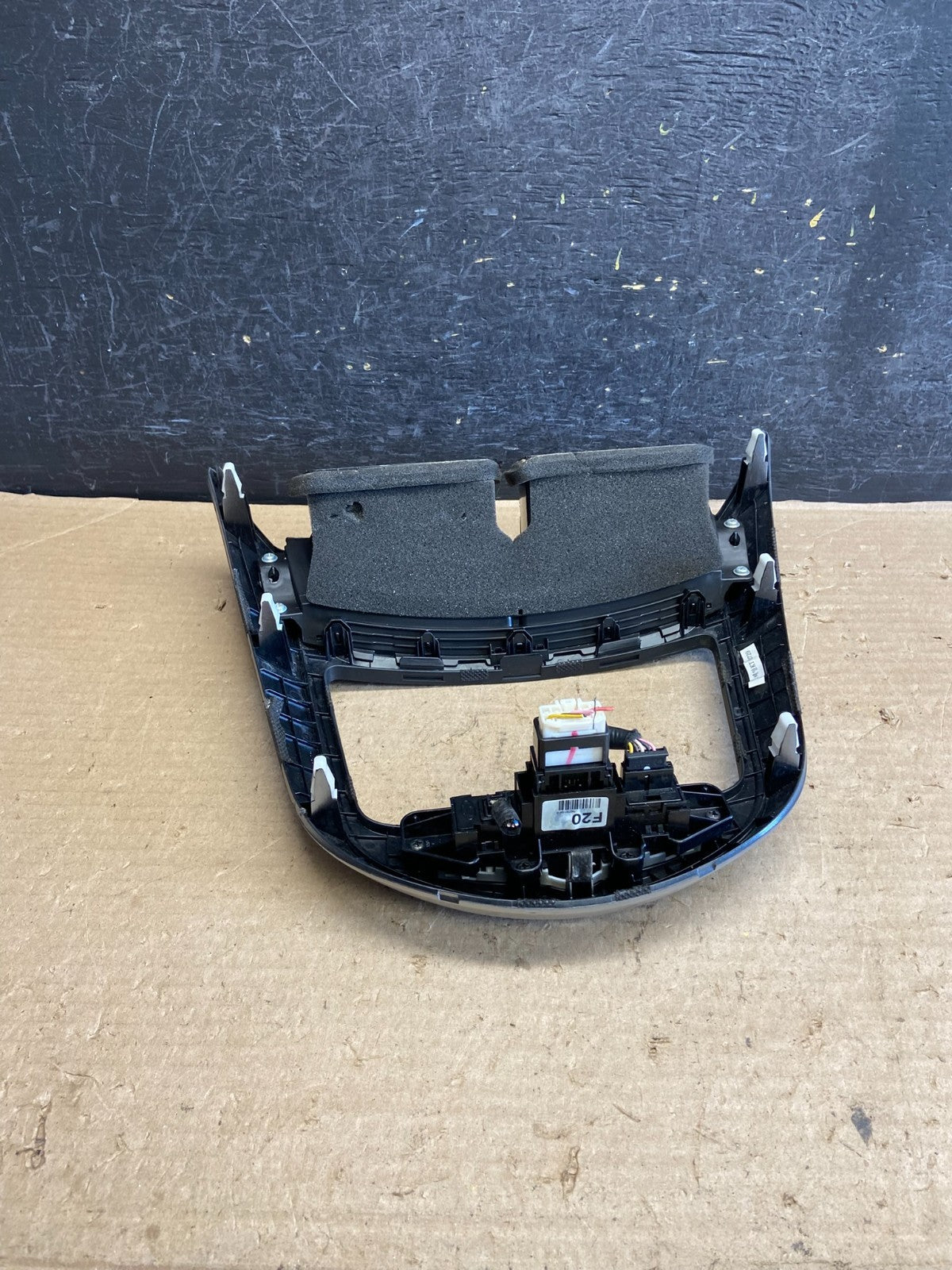 2012 to 2017 Hyundai Accent Center Radio Bezel Air Vent Panel AH5165 DG3