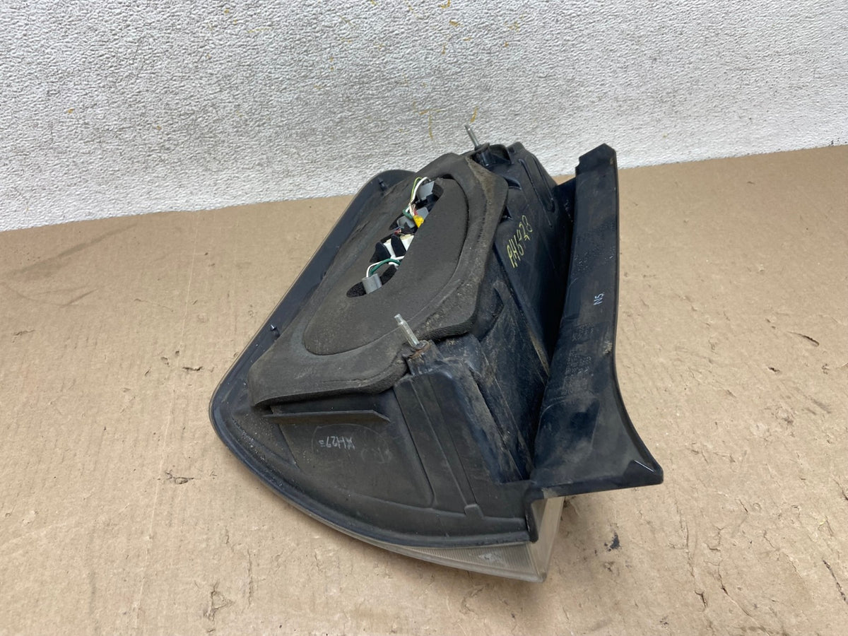 2006 to 2009 Toyota Prius Tail Light Right Passenger Side AH6928 LK4
