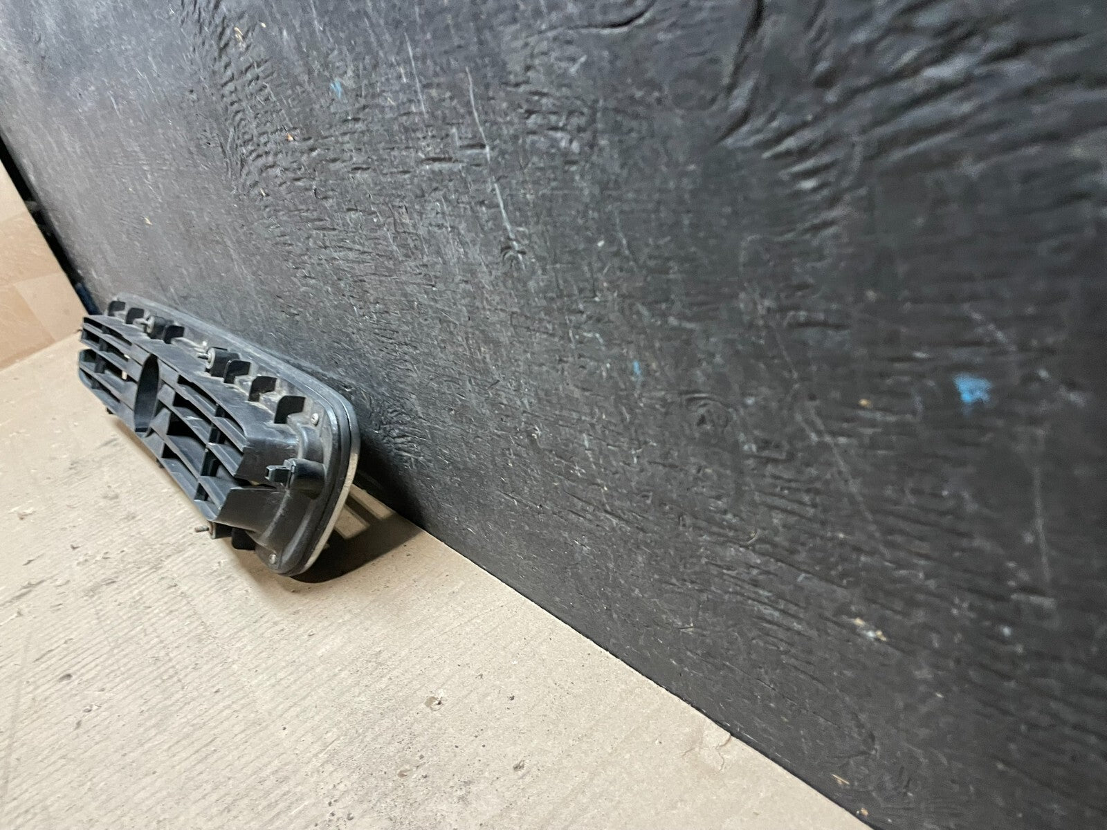 1991 to 1995 Acura Legend Sedan 4Door Front Upper Grill Grille i7685 DG5