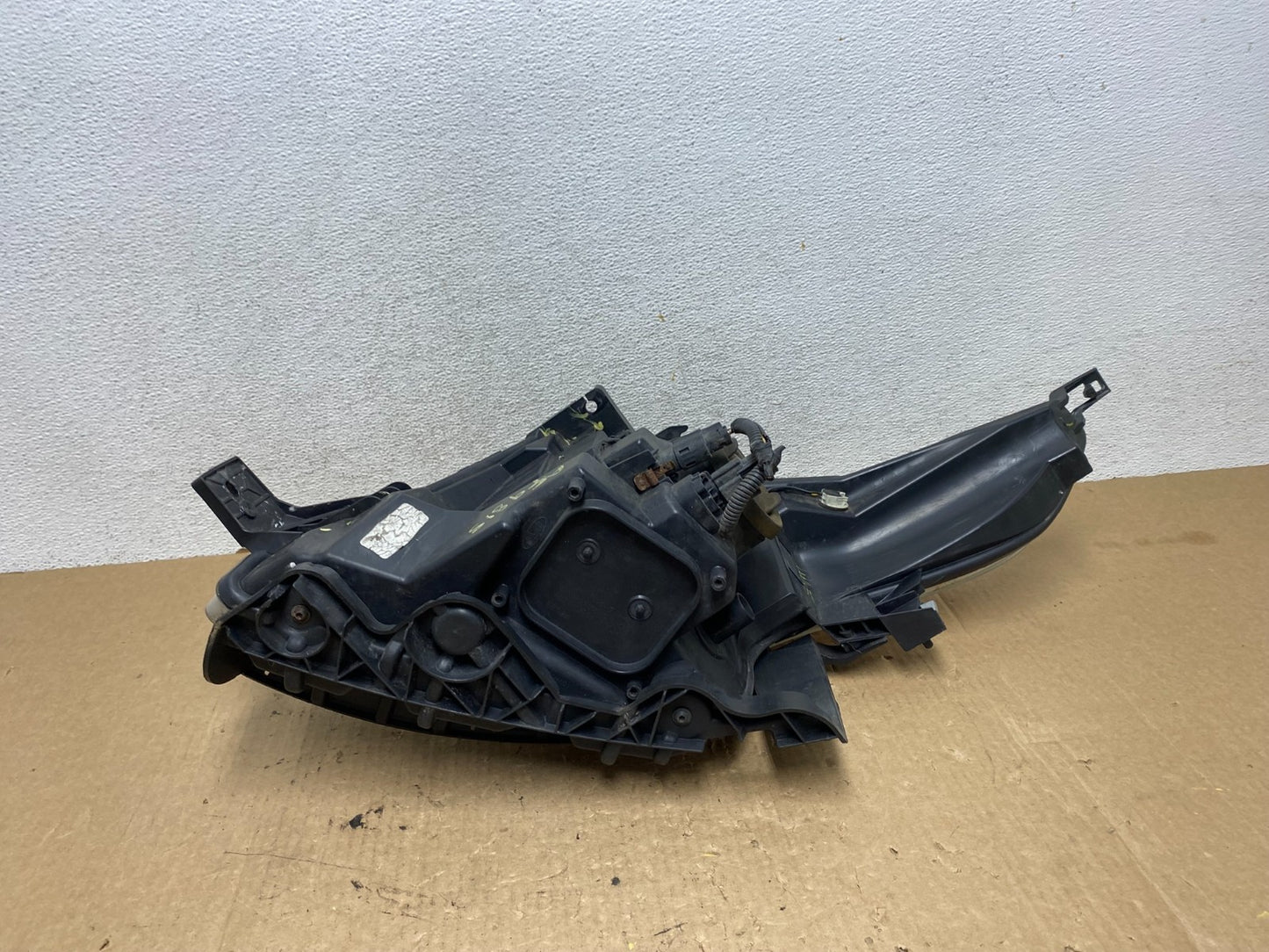 2011 to 2015 Ford Explorer Right Passenger Halogen Headlight AF9815 DW9