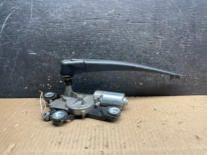2004 to 2009 Mazda 3 Windshield Rear Wiper Motor U9551 DG1