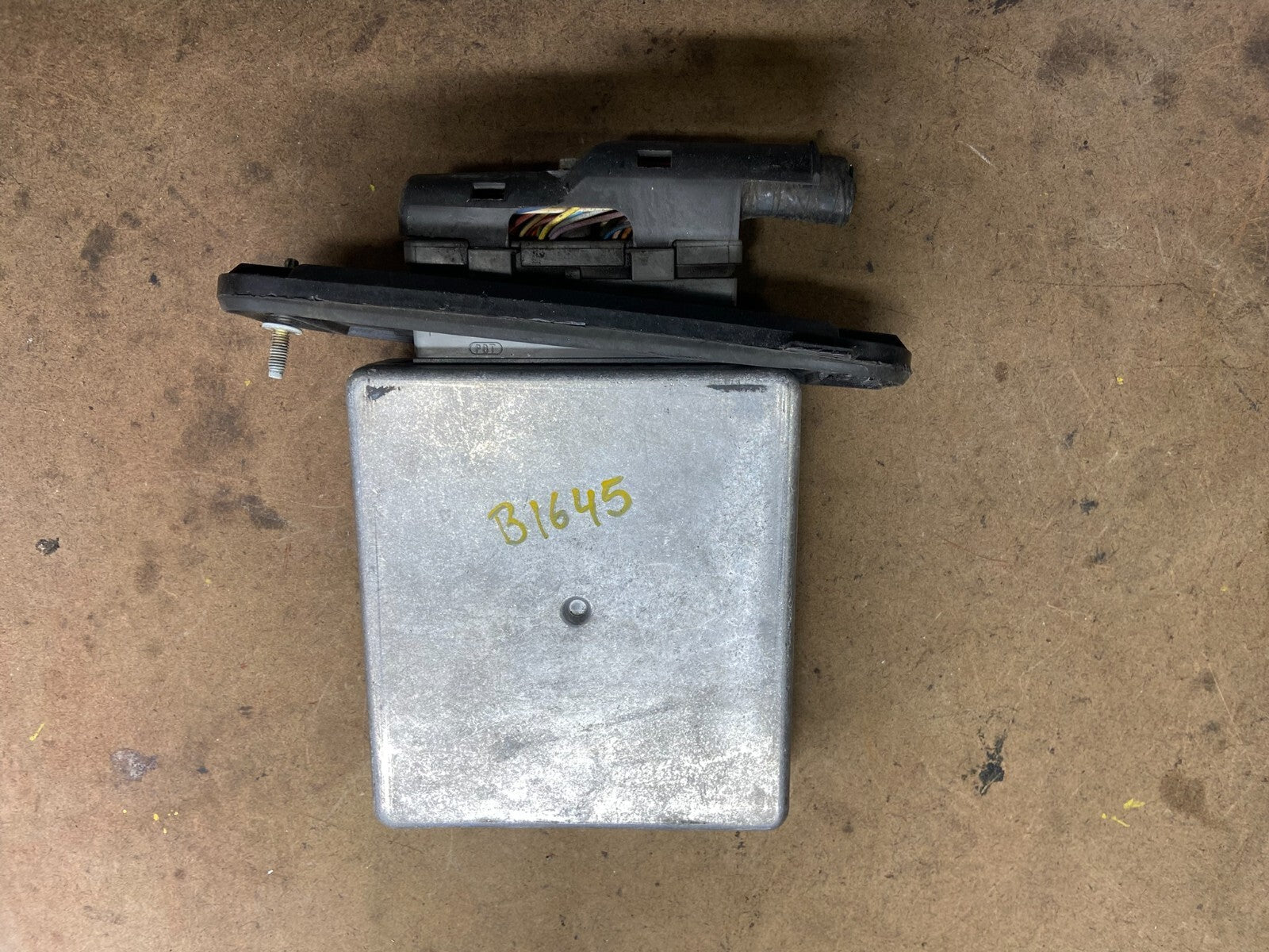 2004 Ford Explorer Engine Control Computer Module 4L2A-12A650-ALD M9153 DG0