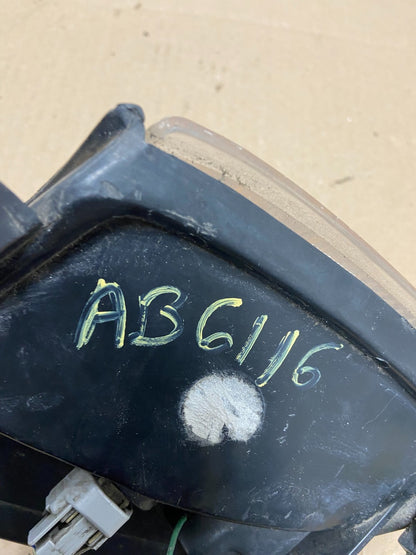1996-1998 Toyota 4Runner Left Driver LH Front Corner Turn Signal Oem AB6116 DW9