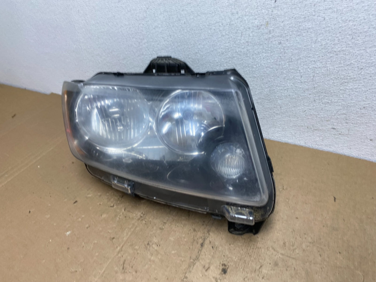 2011-2013 Jeep Grand Cherokee Right Passenger Halogen Headlight AC7247 DW1