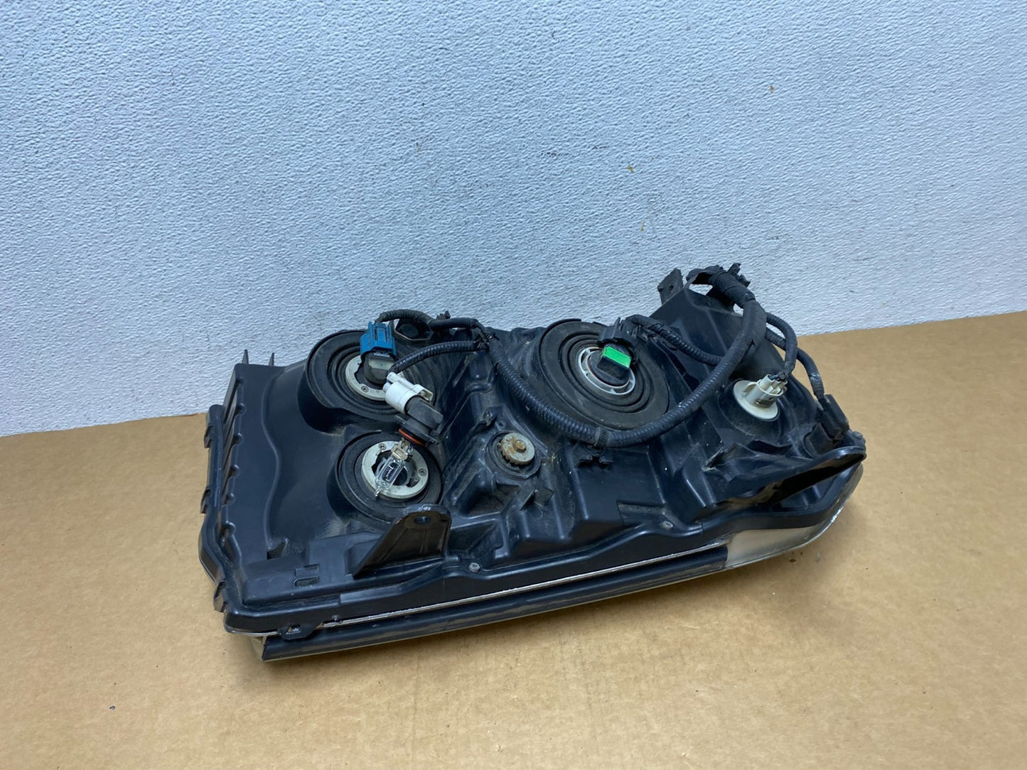 2009 2010 2011 Honda Pilot Left Driver LH Halogen Headlight AD4473 DW5