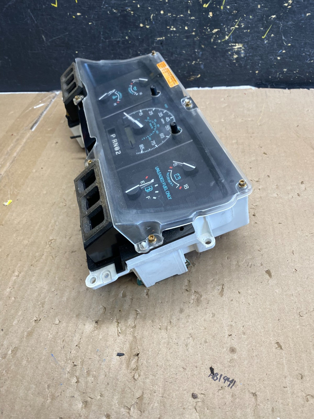 1996 Ford E150 E250 GAS Gauge Speedometer Cluster ab2184 DG3