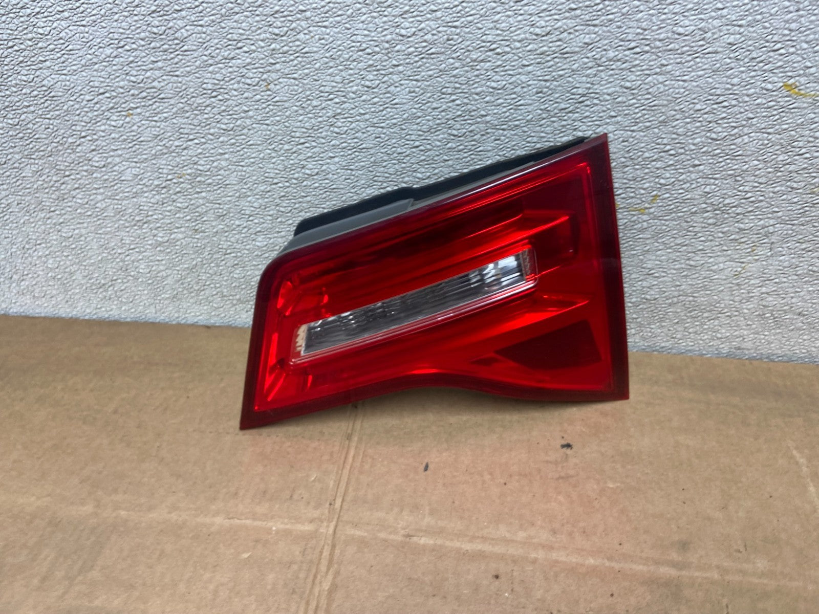 2007 2008 2009 Acura Mdx Right Passenger Rh Side Inner Tail Light Oem Y5104 DW0