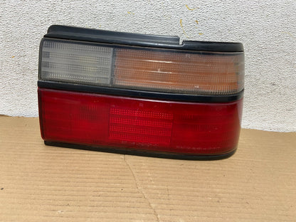 1988 - 1990 Toyota Corolla Right Passenger RH Side Tail light AH2409 DG0
