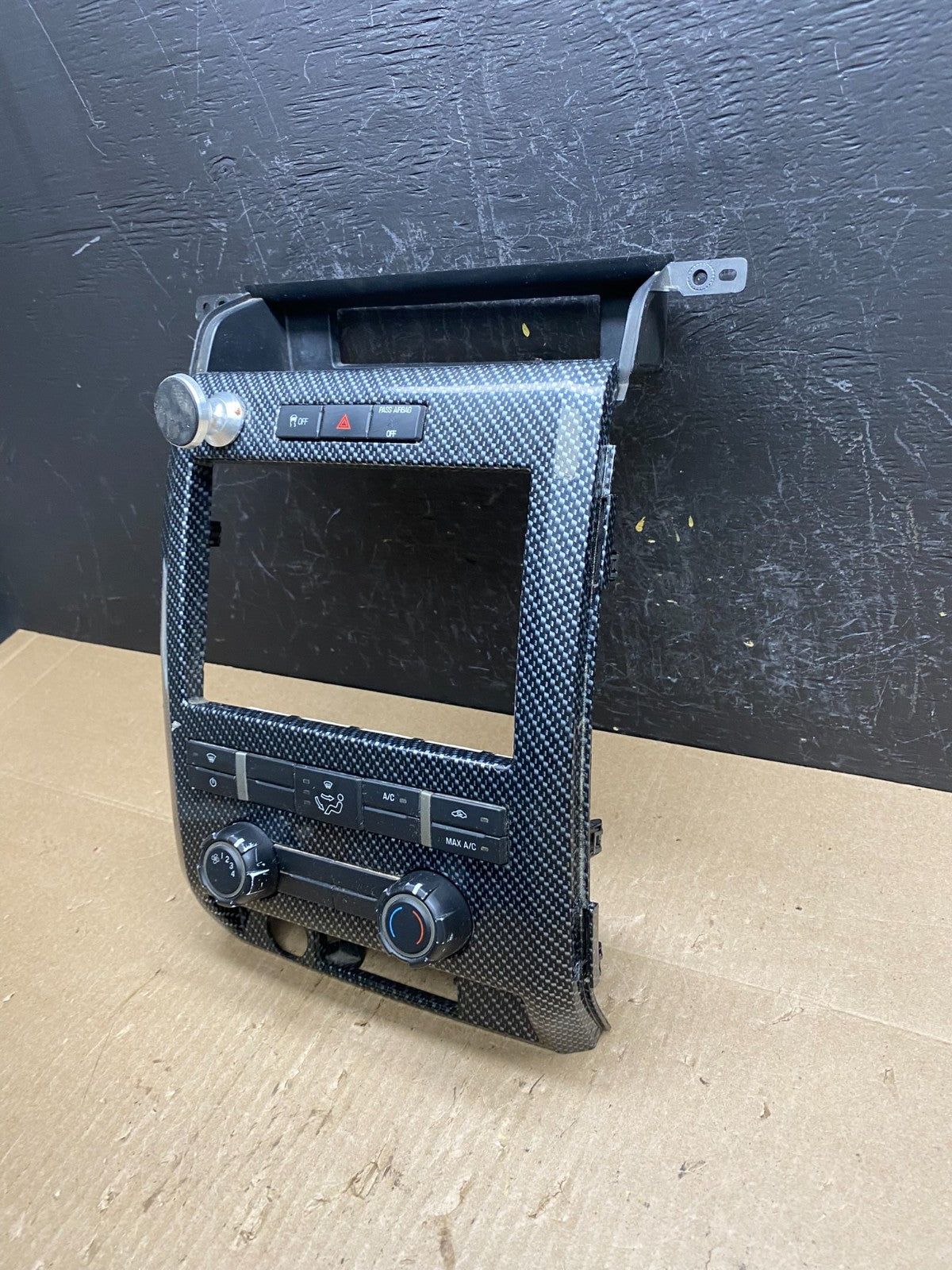 2010 2011 Ford F150 Climate Control A/C Heater Panel Radio Bezel AC6542 DG1
