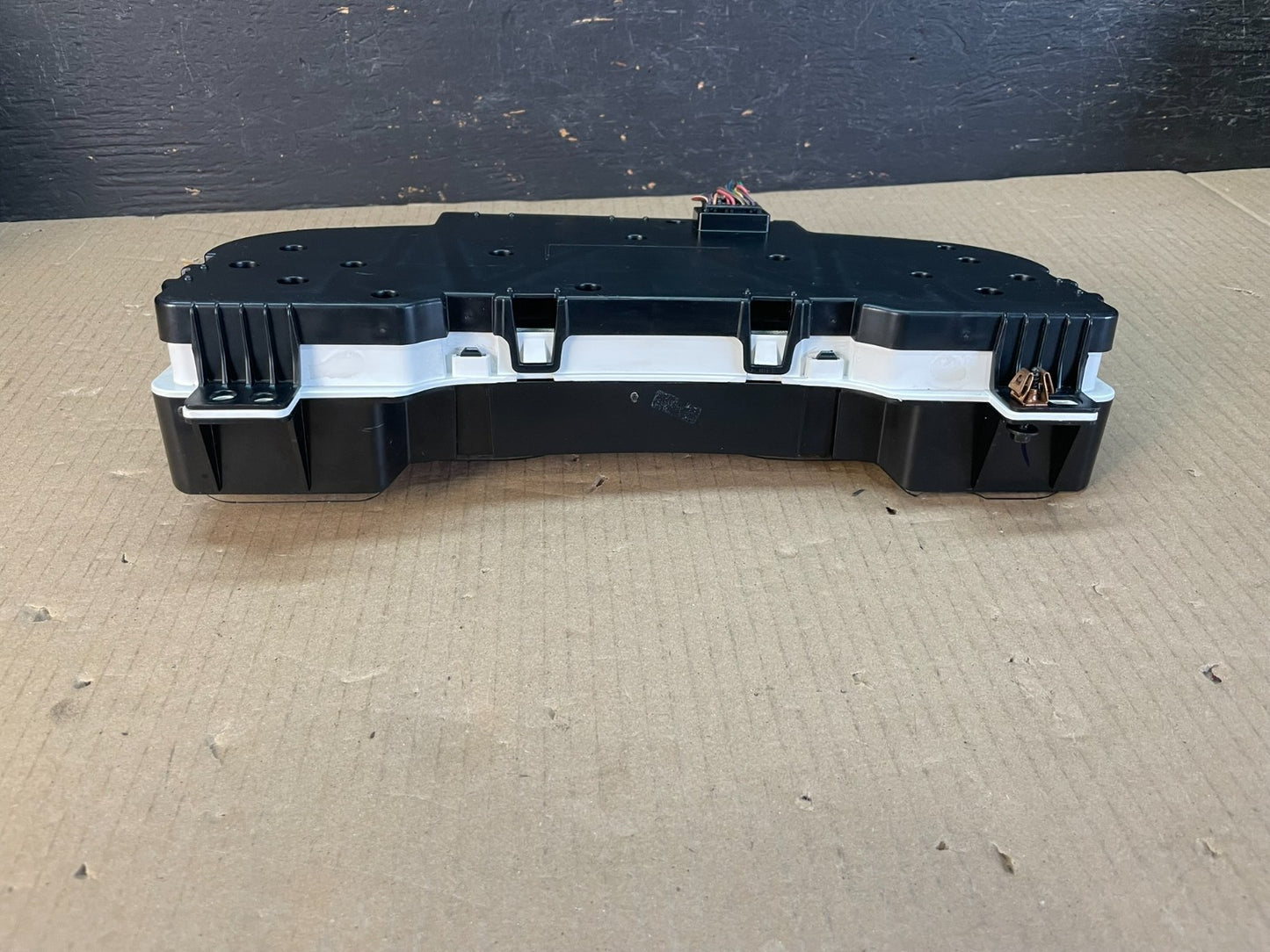 2007 2012 GMC Yukon Tahoe Sierra Speedometer Cluster Gauge AE3666 DG5