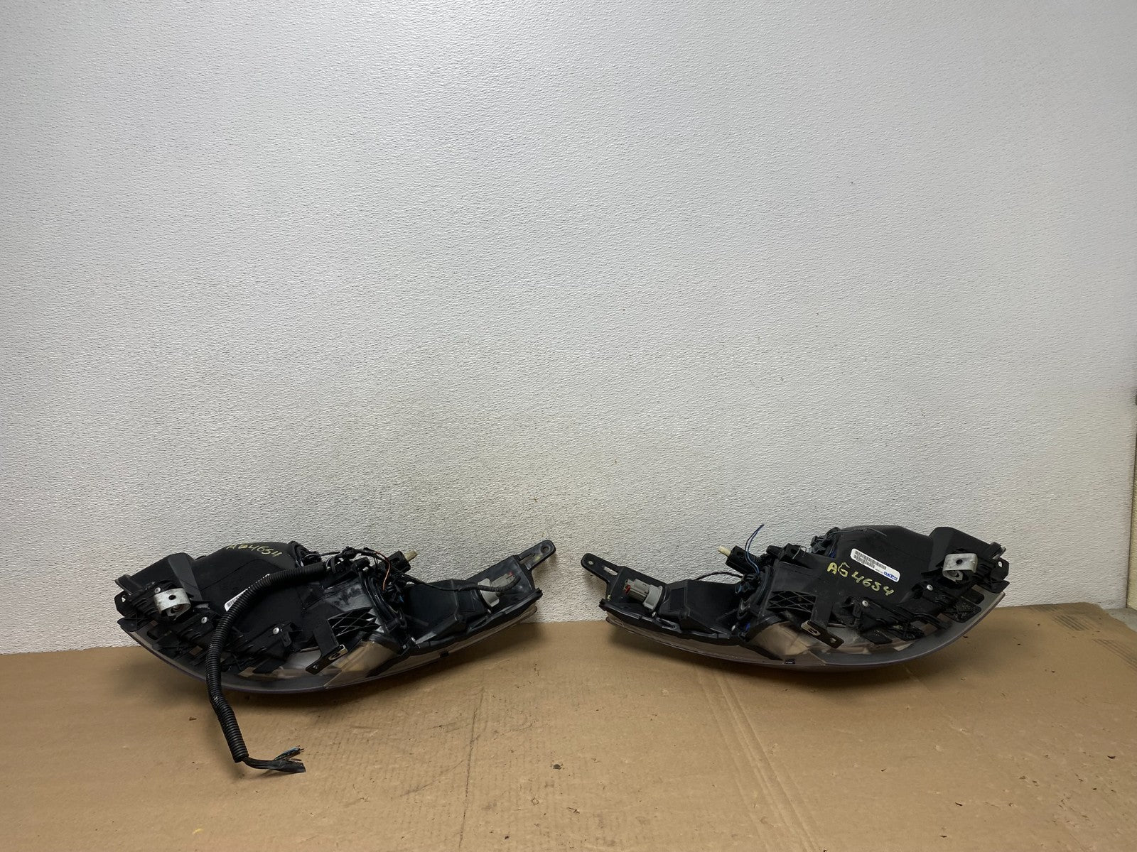 Sedan 2007 2008 2009 Nissan Altima Left+Right Set Headlights DEPO AG4654 DW7