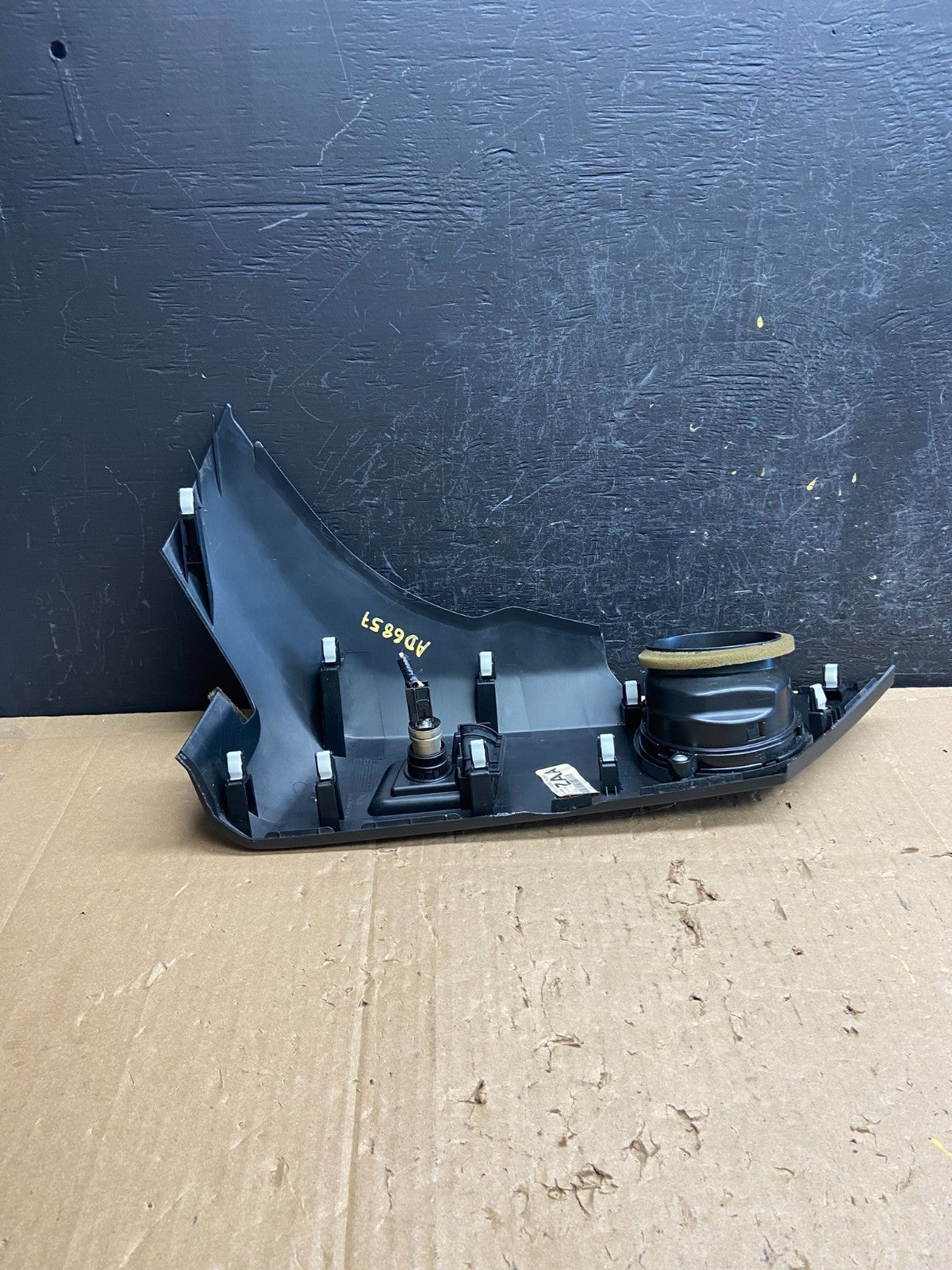 2009-2015 Honda Pilot Right Passenger Dash Vent Center Panel Bezel AD6857 DG3