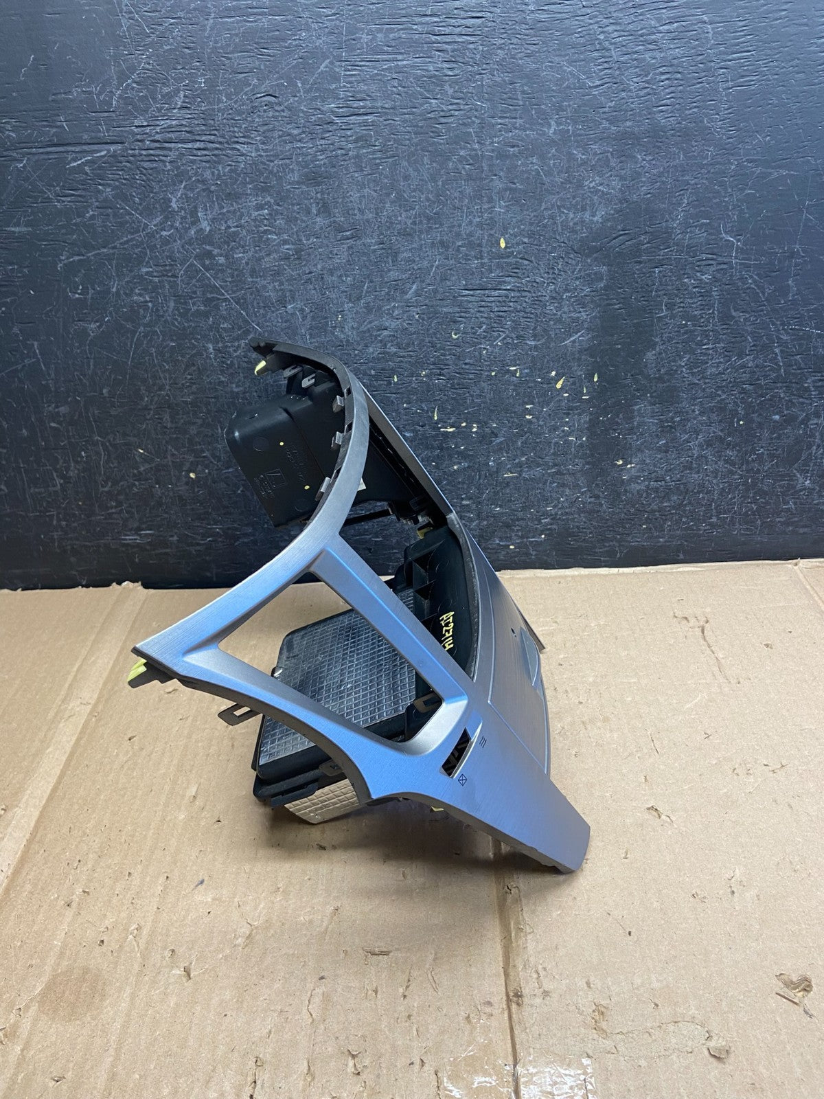 2010-2014 Subaru Legacy Outback Vent Radio Panel Trim Bezel ai2714 DG1