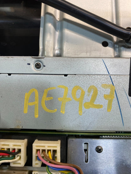 2006 to 2007 Infiniti G35 Radio Player Climate Control Panel Bezel AE7927 DG7